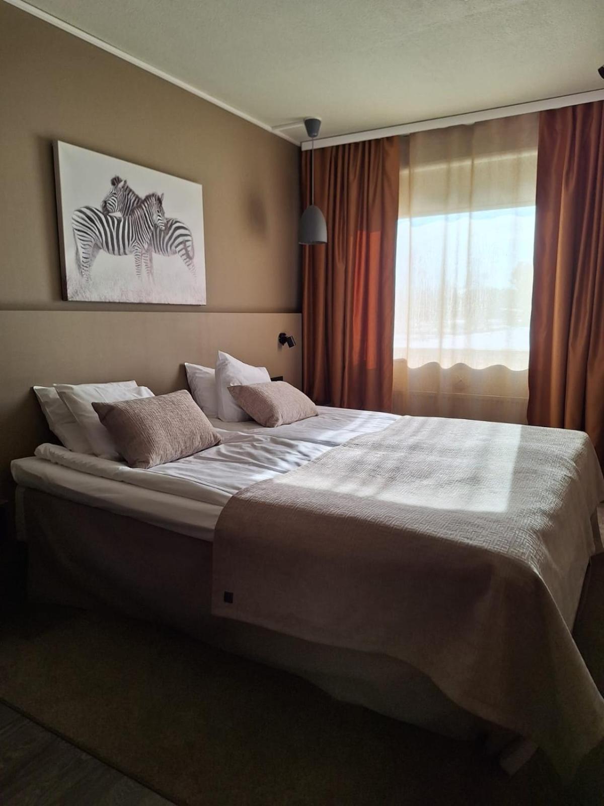 Hotel Kaeenpesae ユリビエスカ エクステリア 写真