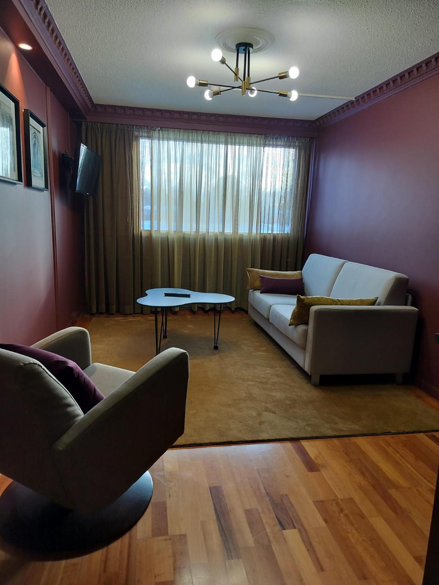 Hotel Kaeenpesae ユリビエスカ エクステリア 写真