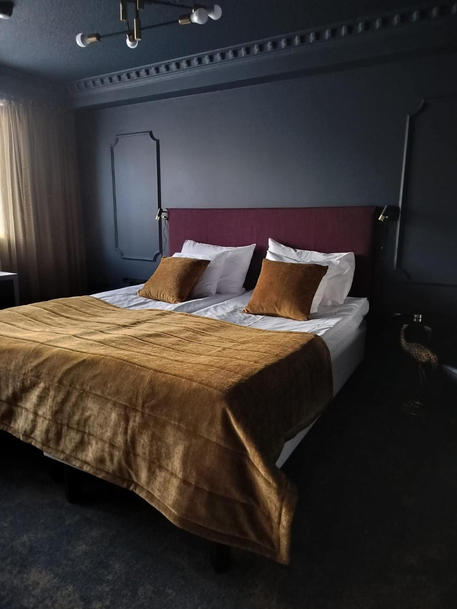 Hotel Kaeenpesae ユリビエスカ エクステリア 写真