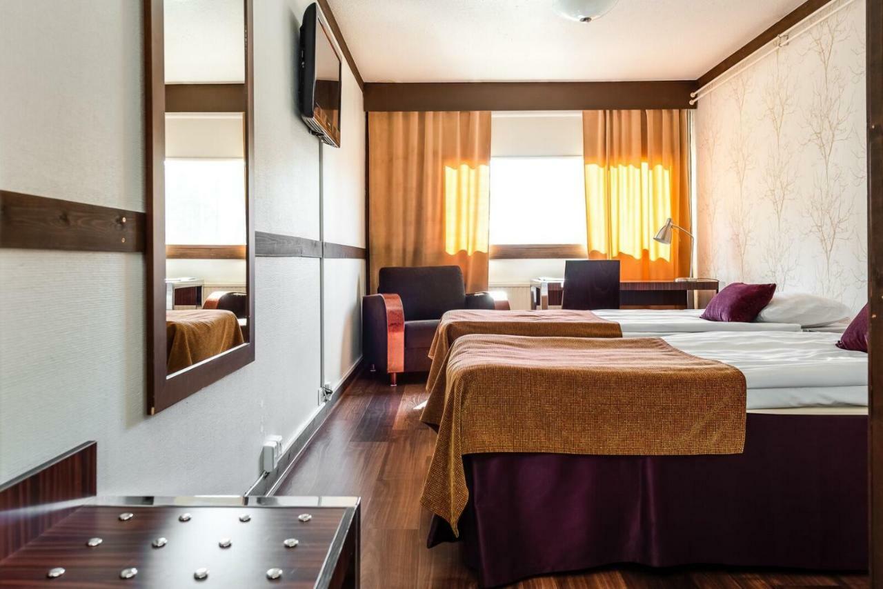 Hotel Kaeenpesae ユリビエスカ エクステリア 写真
